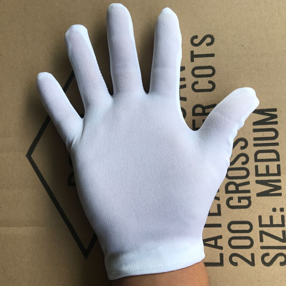 3693263558_715736663