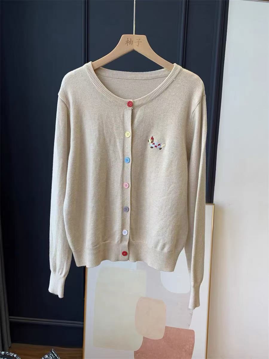 561571740551342_.pic