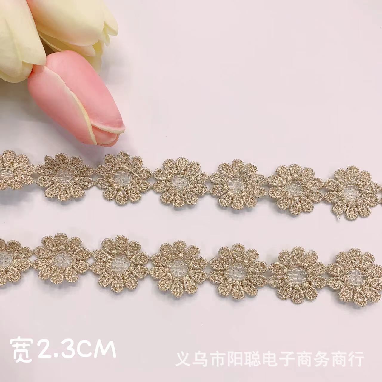 金线花朵