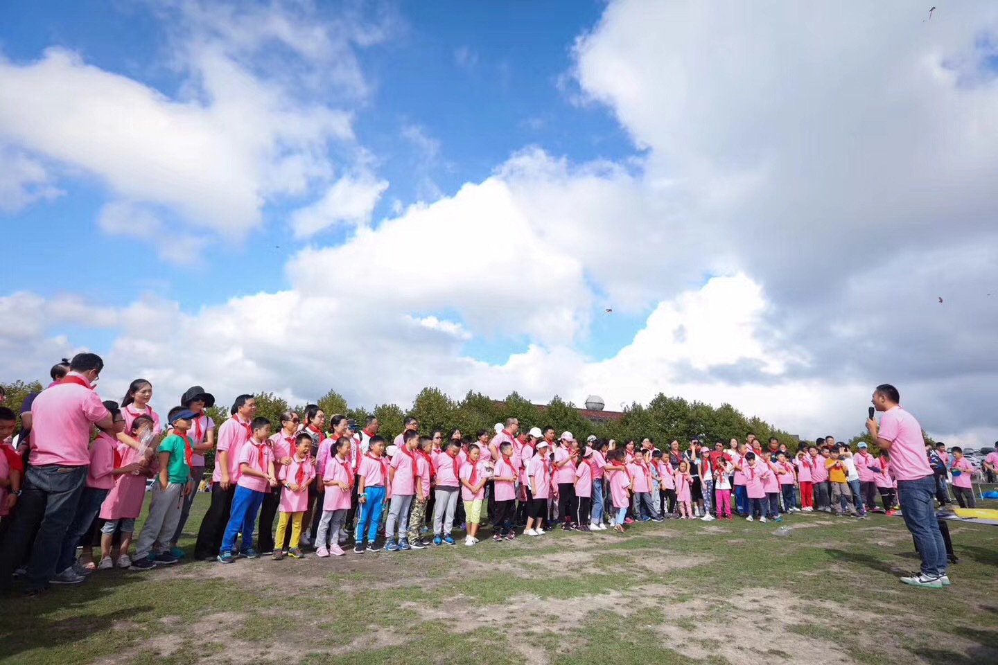 11238642868_637436528