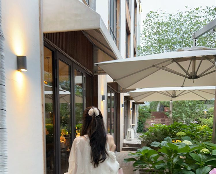 c73b57a1-49f7-47b2-aead-30ec274a19d4.jpe