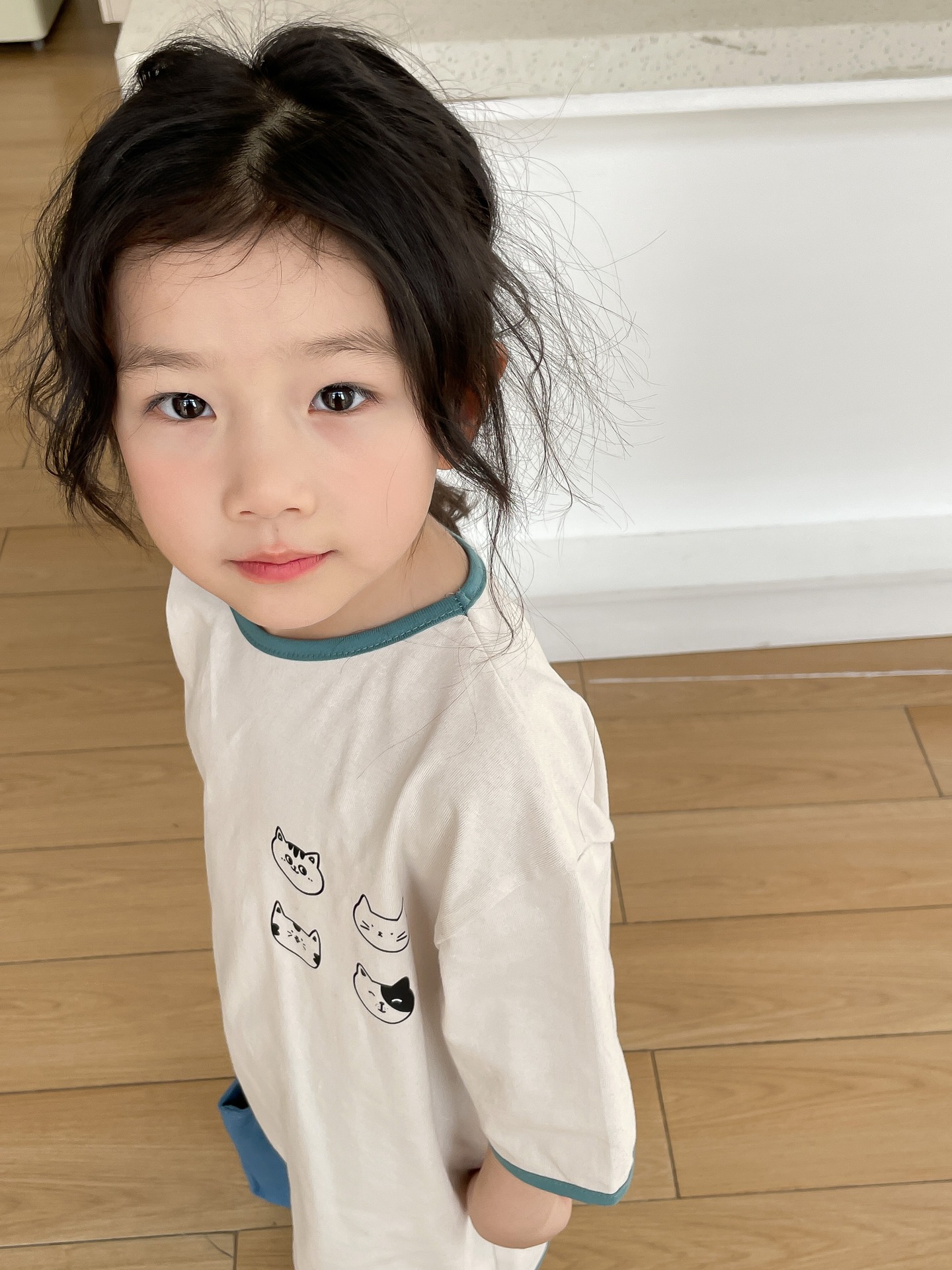 0DD1F5DF-6F47-4EDA-9CCA-33B764