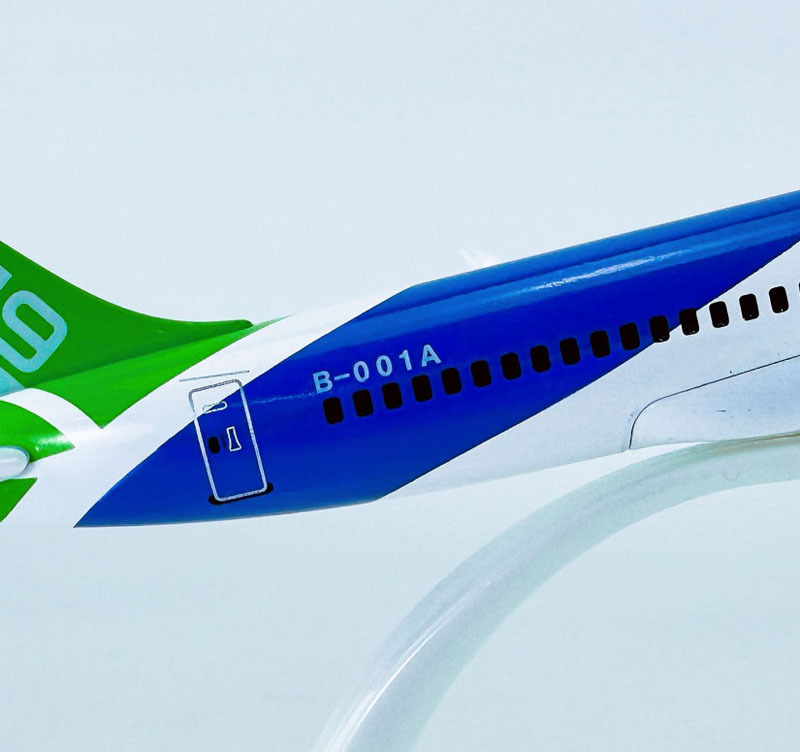 C919中国商飞 16cm 10.jpg