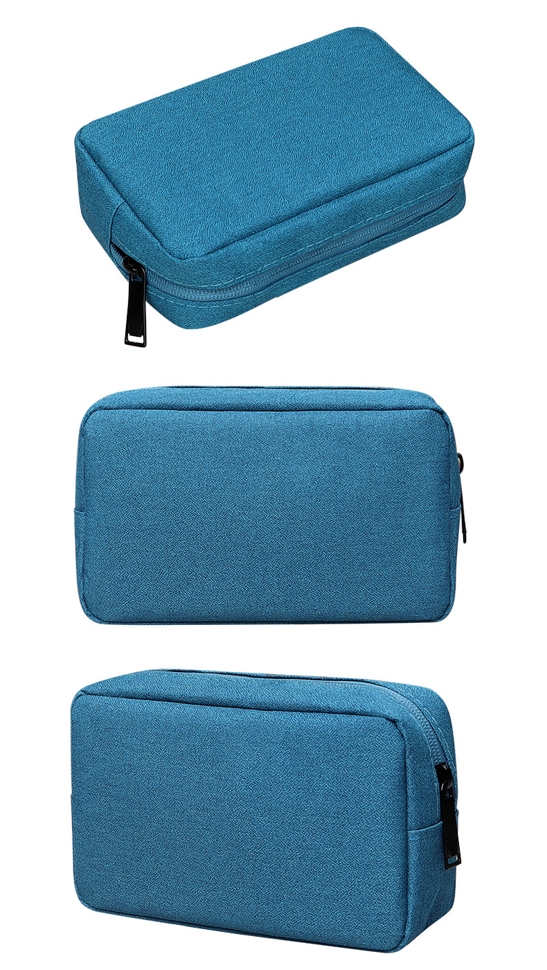 深蓝色小包详情