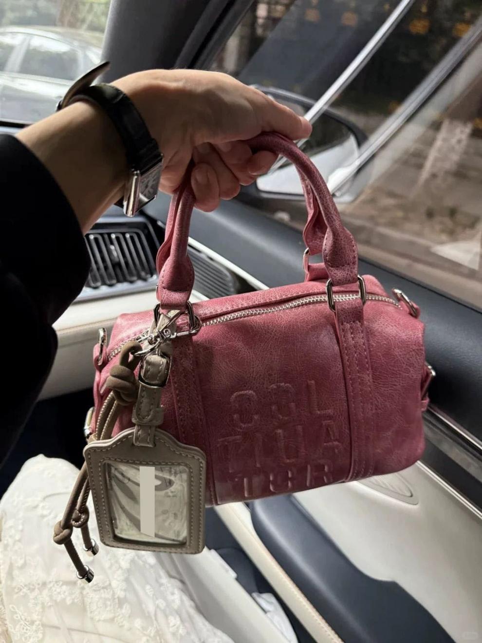 319d0518-d183-42c6-bdab-a708329f7710.jpe