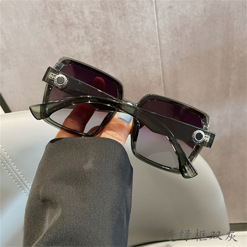 透绿框双灰 (4).jpg