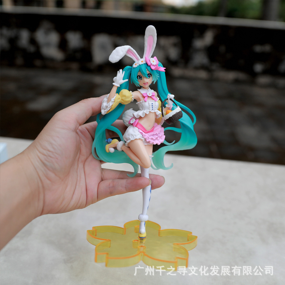春服兔耳初音  7.jpg