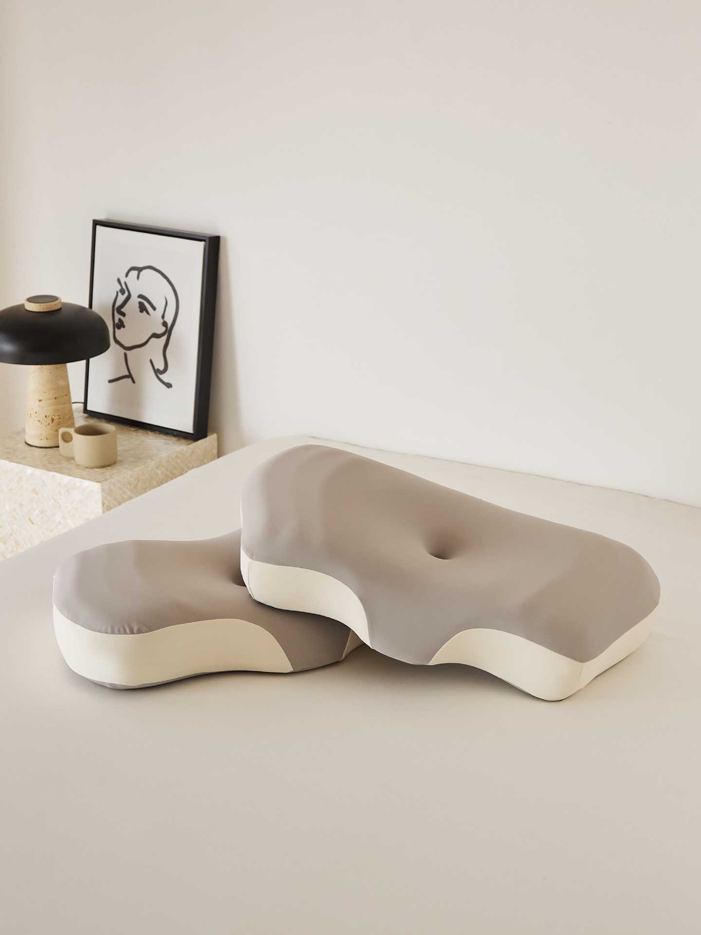 3D科学反牵引颈椎枕