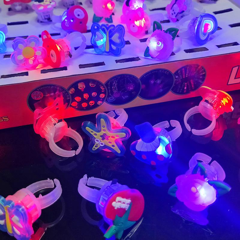 帮手描述图：闪光软胶戒指 发光戒指 发光手指灯 闪光手指灯圣