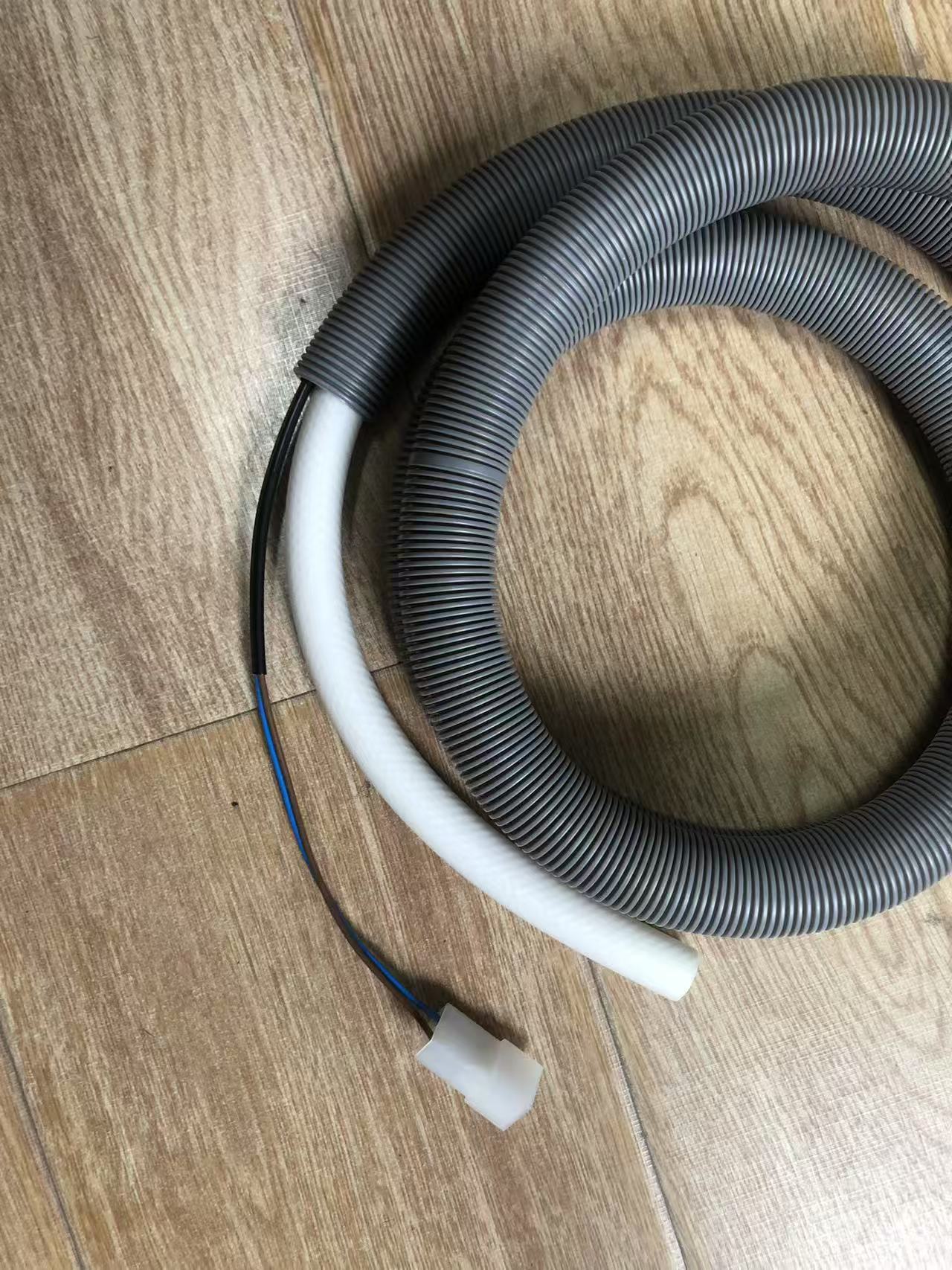 043efa96d014096edb56e9e7b8adc3