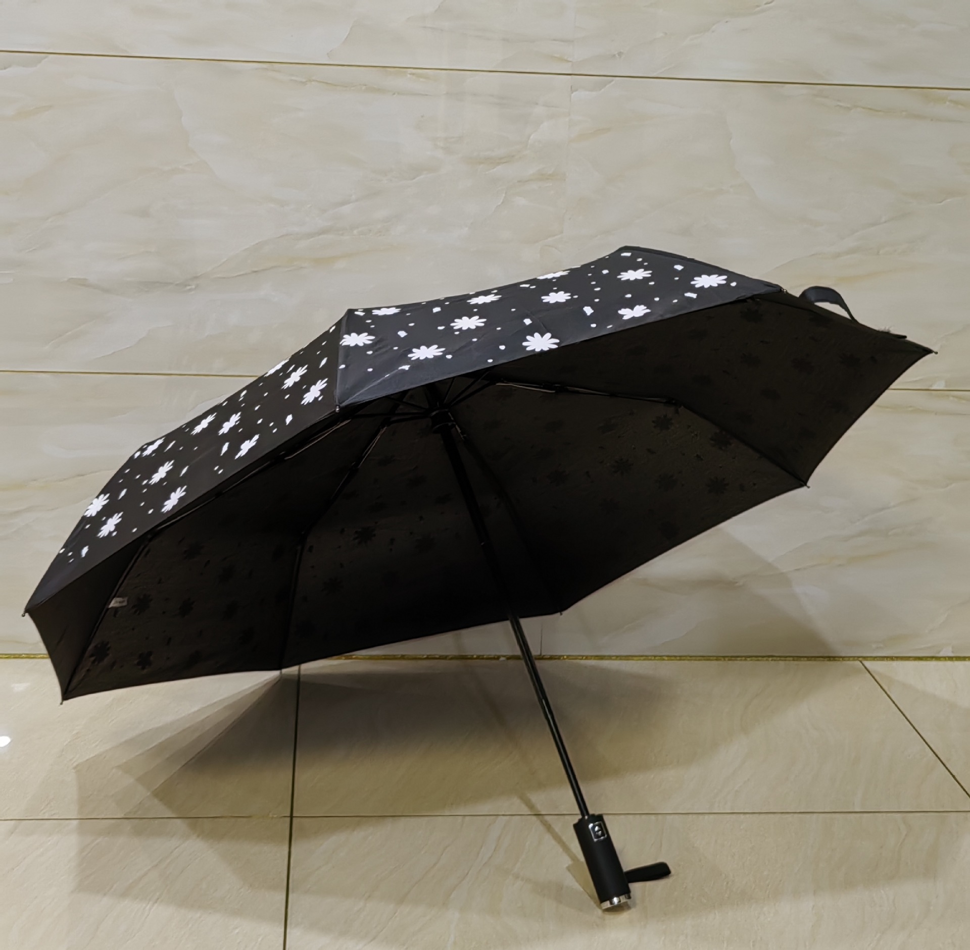 B8A1670B385081F116751A970BBEBC