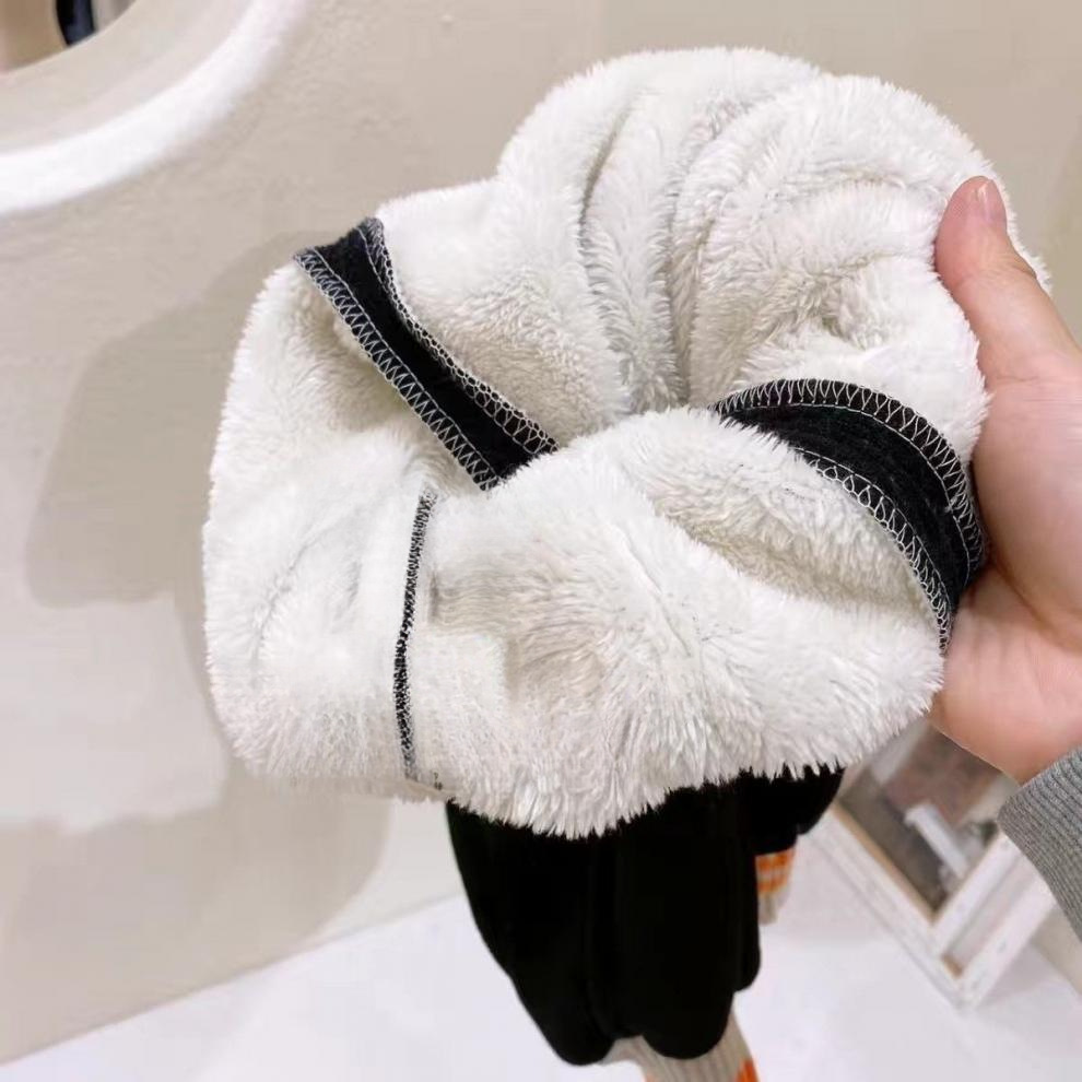 f36daac1-4540-46d3-a28a-93dec6baf310.jpe