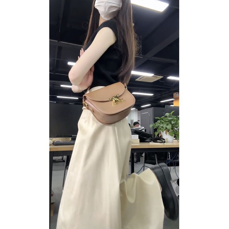 67f3ec5b-1645-4268-b38b-52f7eccbadb0.jpe