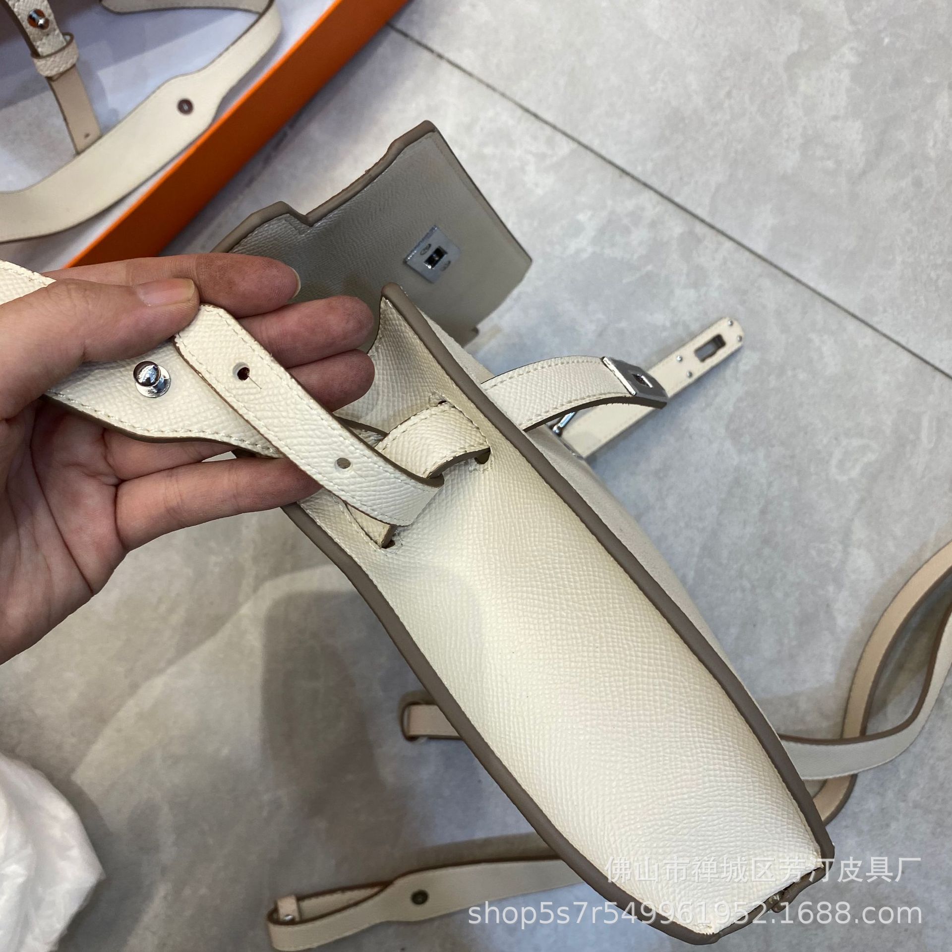 凯莉公文包手拿包