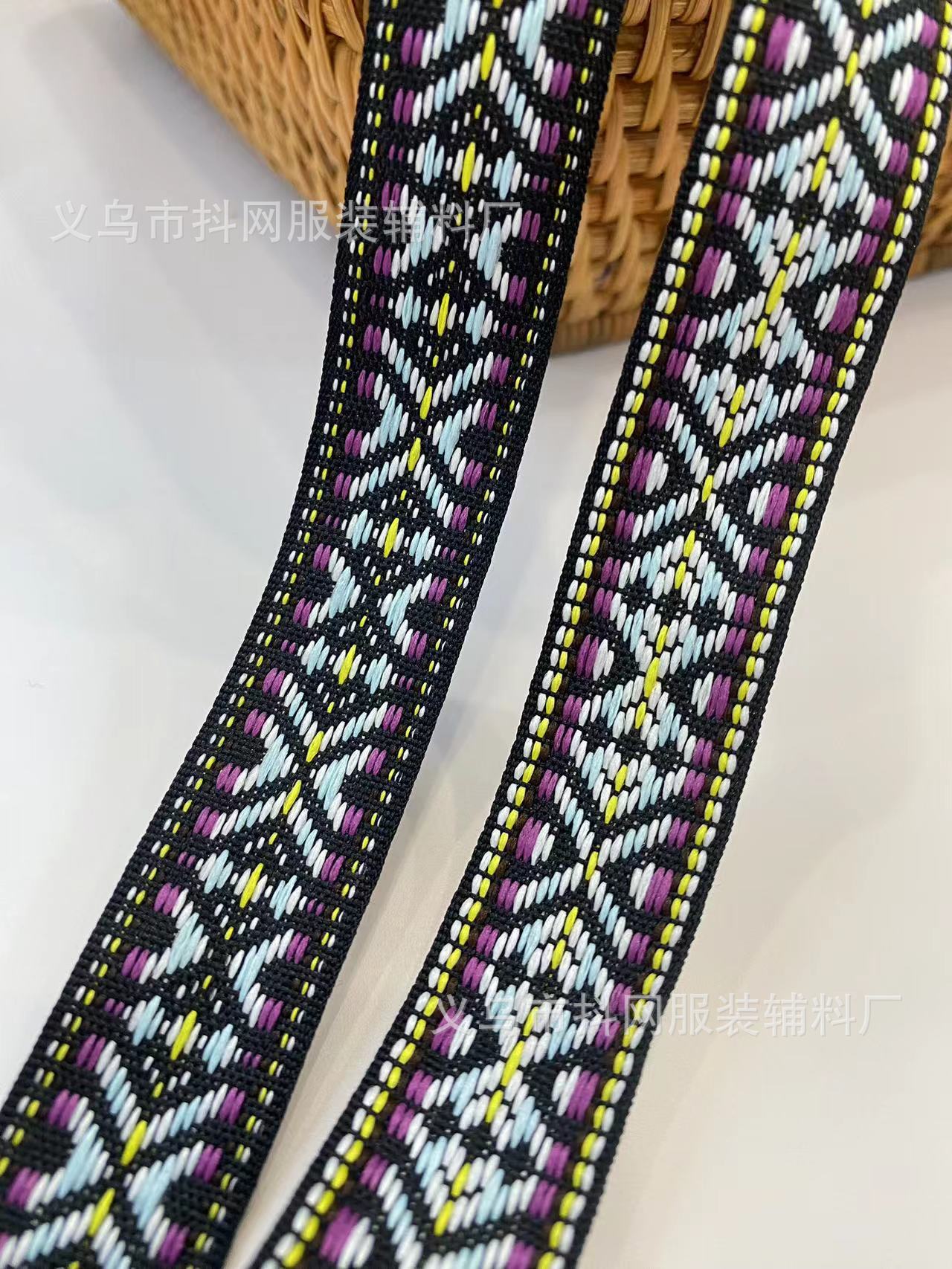 多款民族风提花刺绣织带