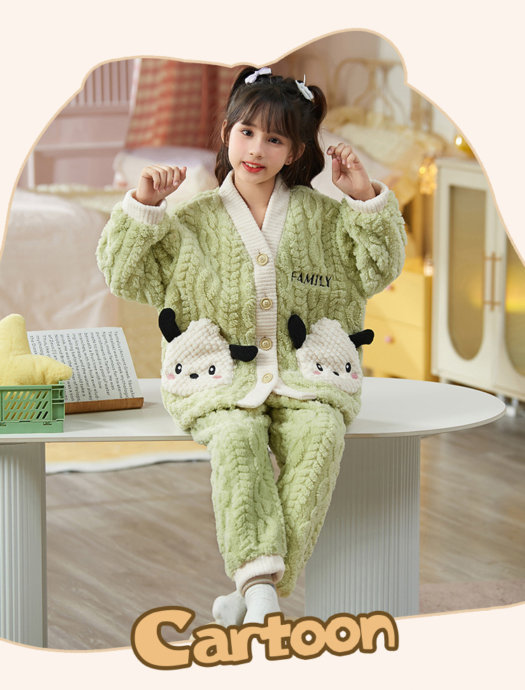 复制_儿童睡衣女童冬季绒款套装女孩中大童卡通宝.jpeg