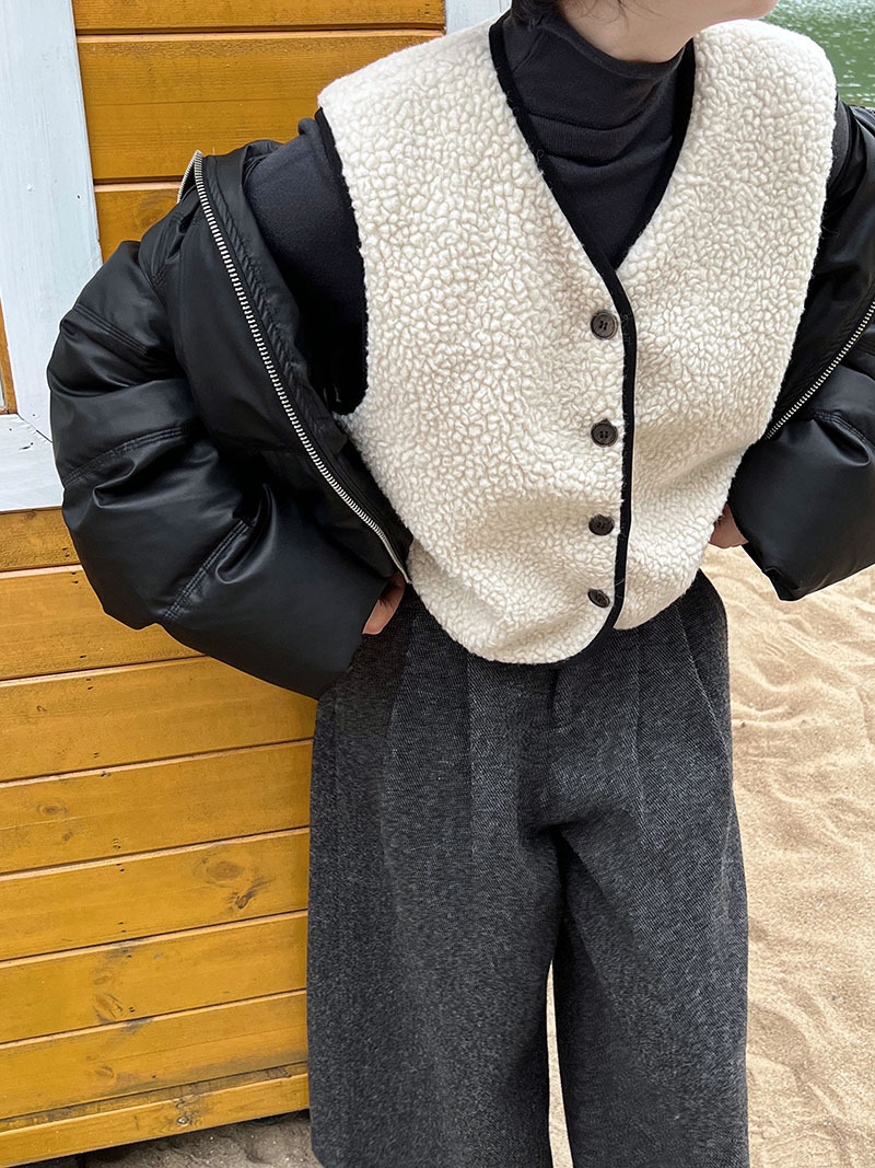 E95CBE12-610B-4898-A555-DDA824