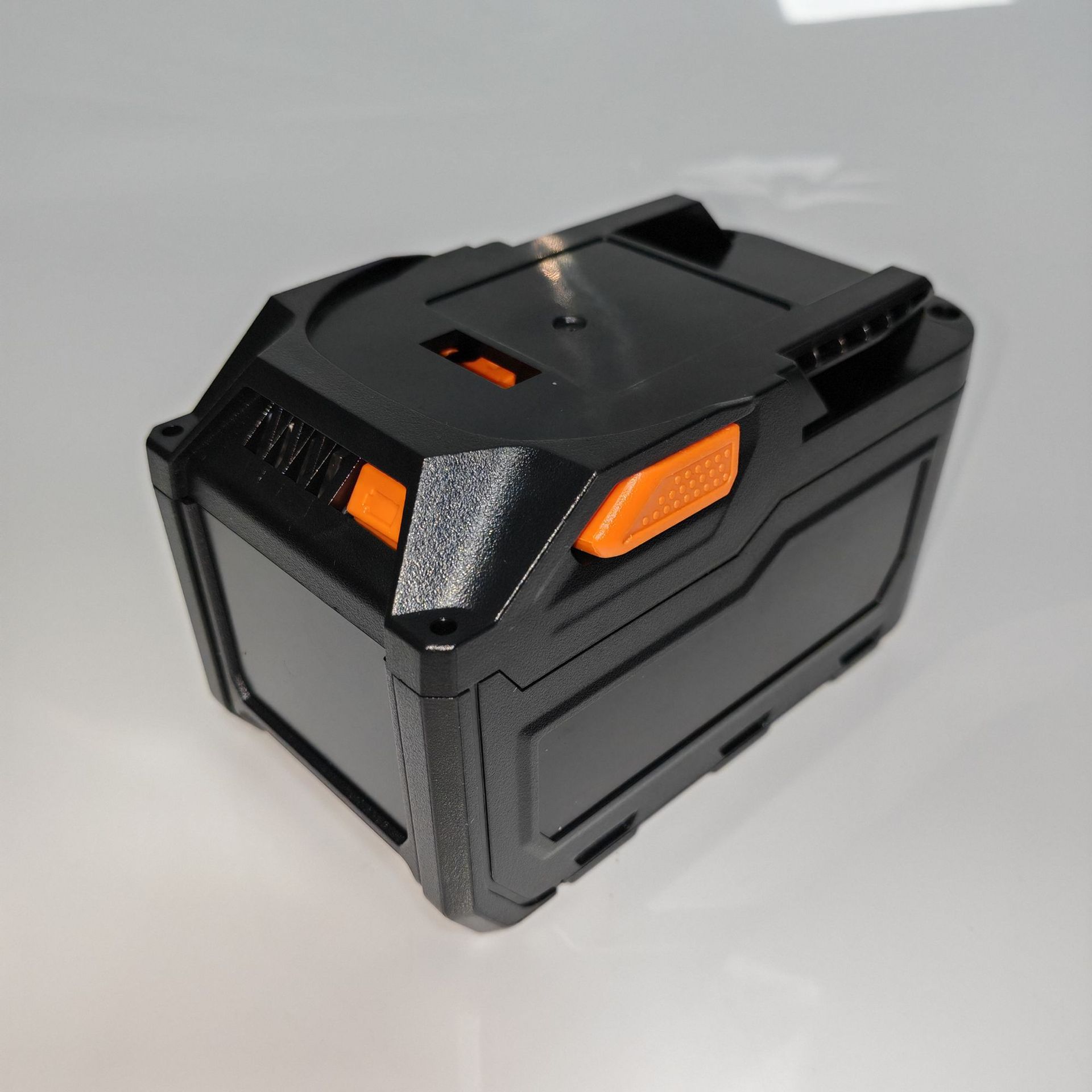 AEG-L1890R-15-186AL (23).jpg