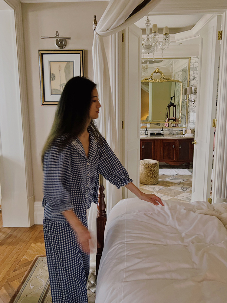 3A9C86F4-8CD4-4D0D-B0B3-4BF953