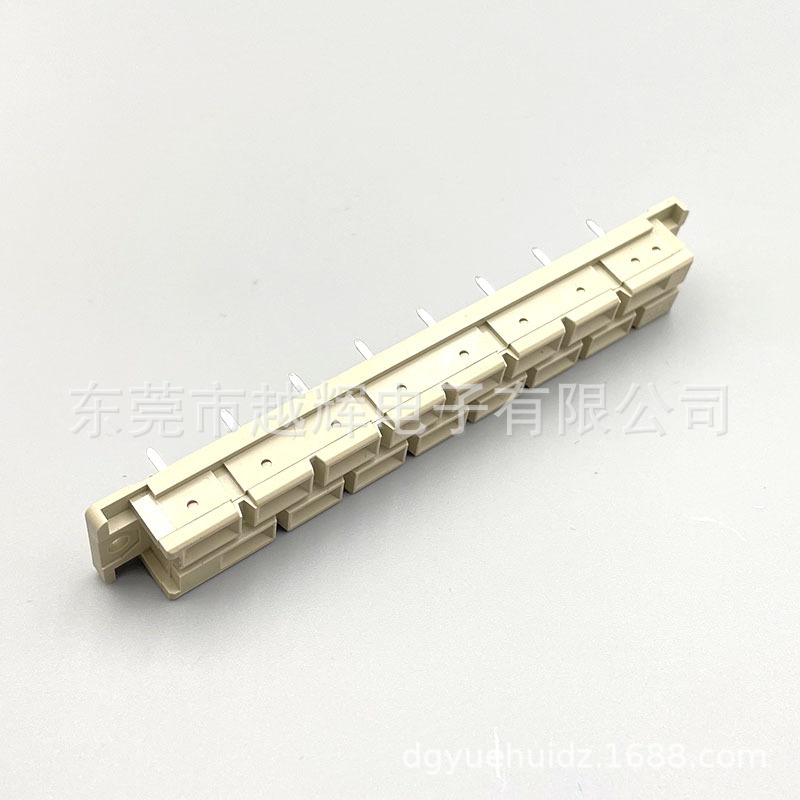 大电流15P02