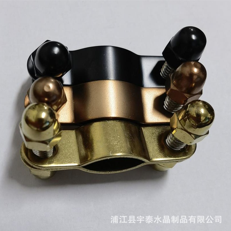 金色扣.jpg