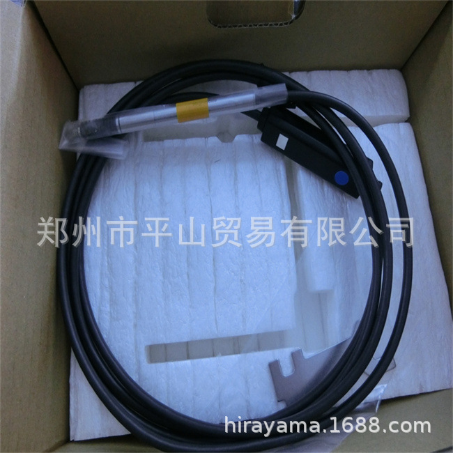 DF812SR 03