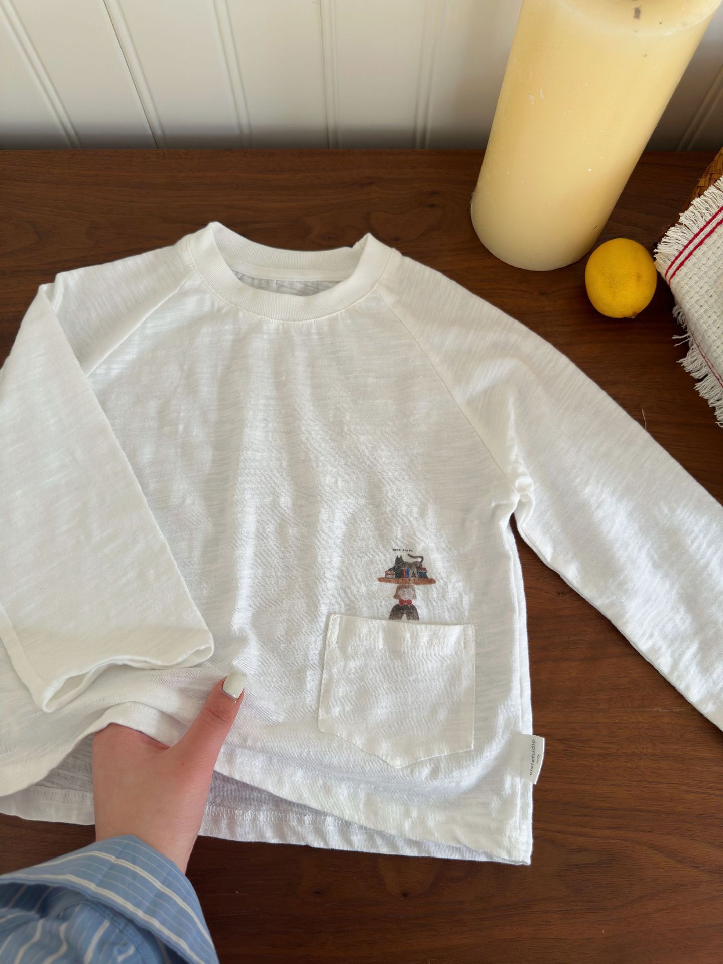 C9EAE0E1-21B4-40B9-A92F-B8C4B2