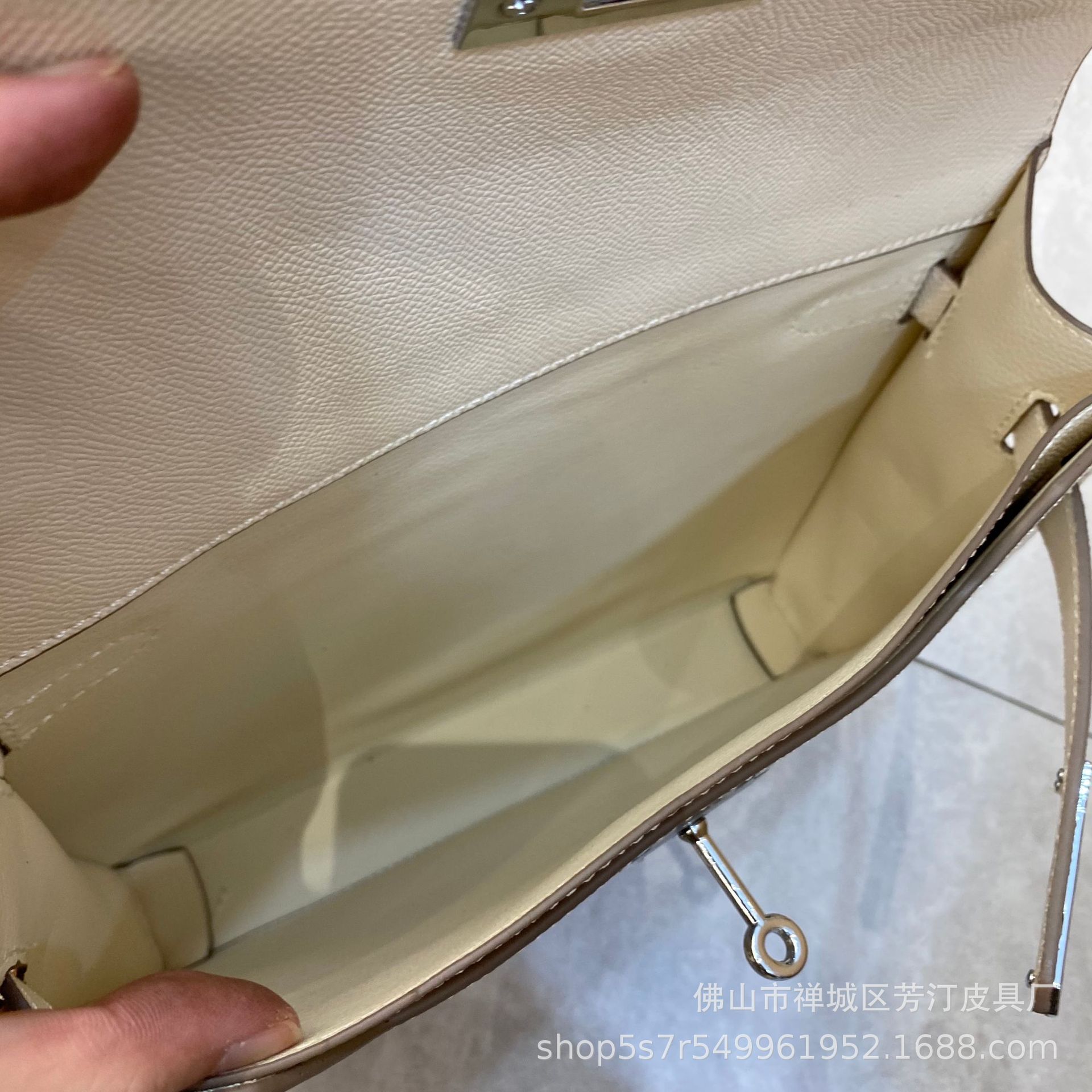 凯莉公文包手拿包