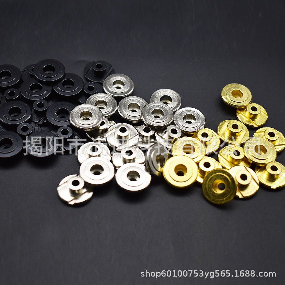 MI1100-Guitar String Tree Reta