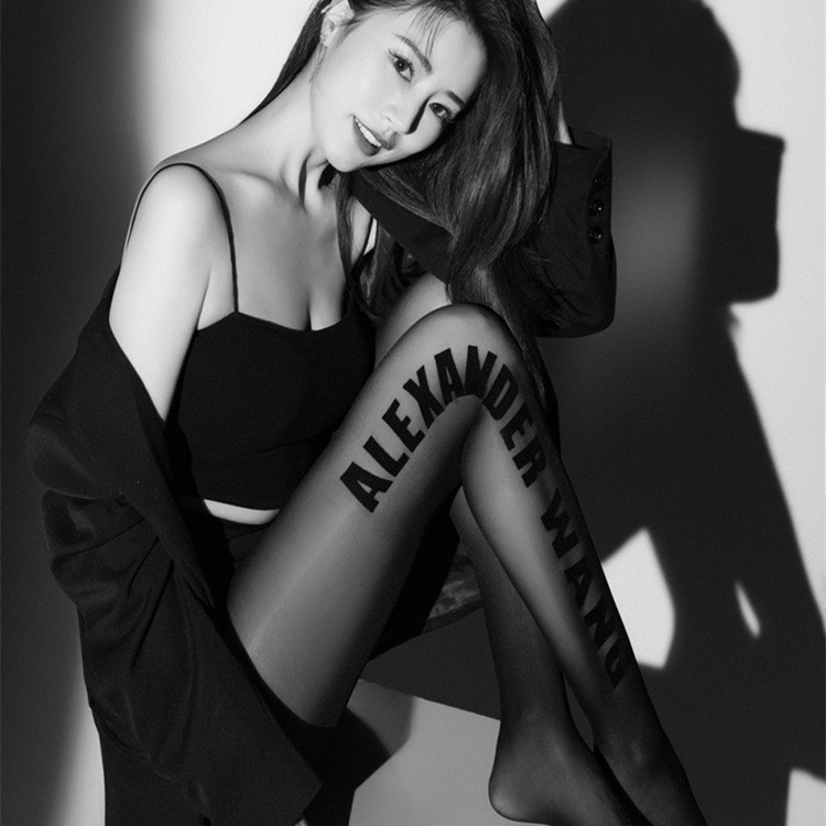 O1CN011ZJfE22JvizDzO1xG_!!2211