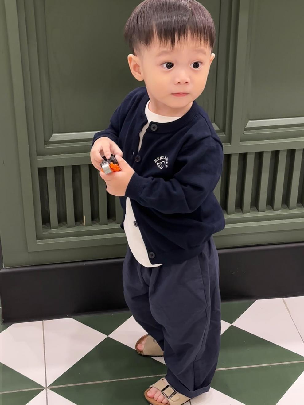 babd1d85-5e9a-4694-8b7d-32a980700c01.jpe