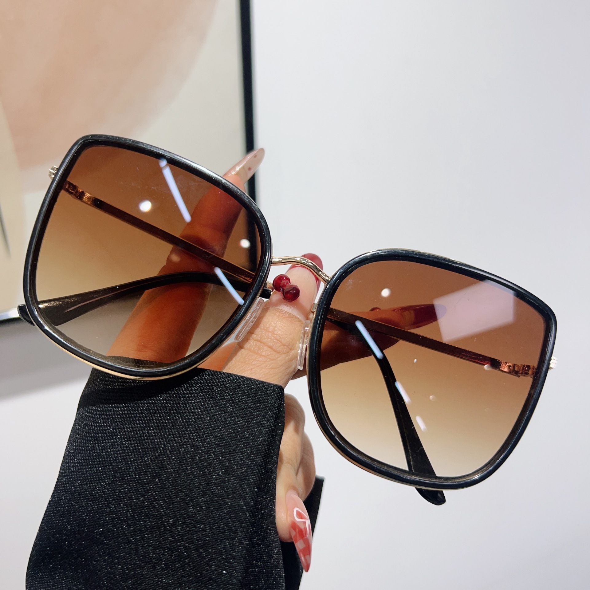 beauty_1739438357171