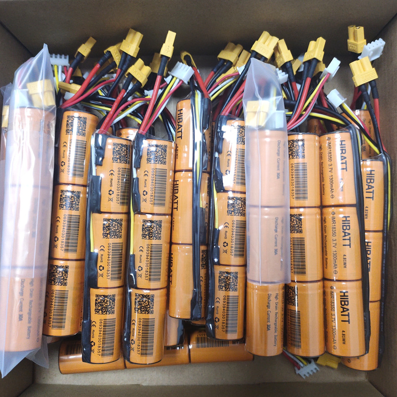 HB18350 1300 3S XT30-7