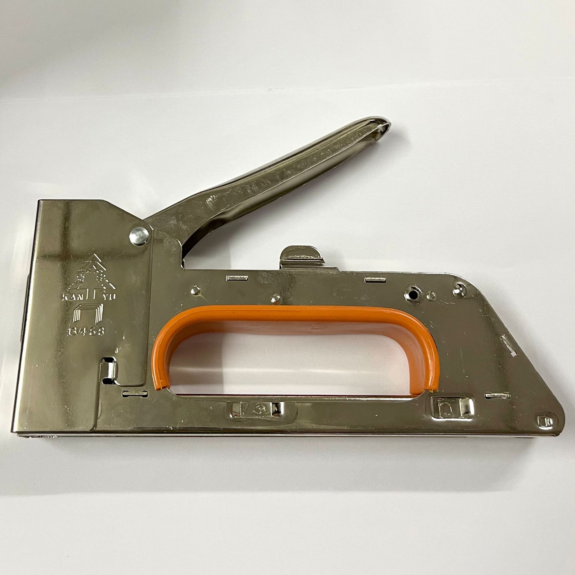 bb5f4a5400595eea53d06e018e412e