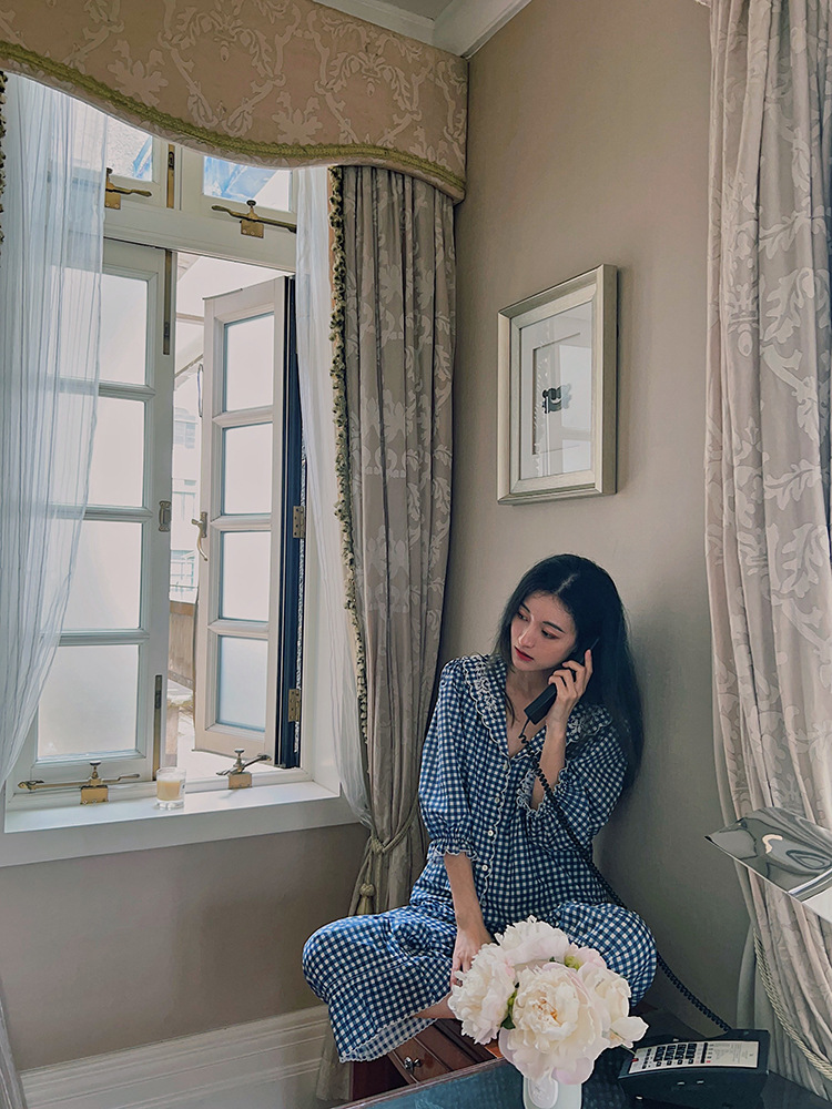 314AA01B-1837-4EC6-A3D2-3EE9DF