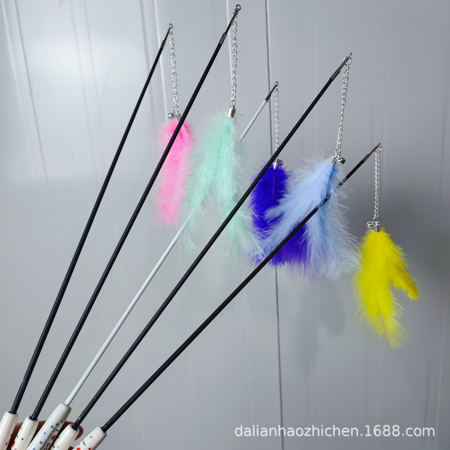 1号，2号：陶瓷手柄，伸缩款逗猫棒。