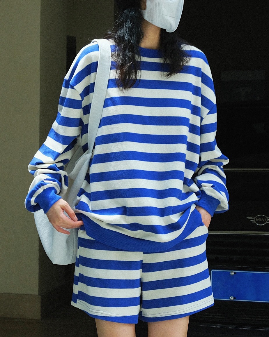 EFE53BDF-4221-4C7C-BA13-5FFD18