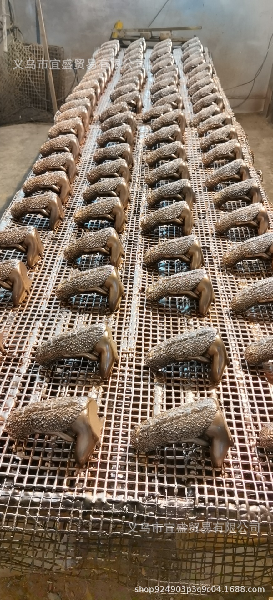 285903f641c5770be5708dc622d93b