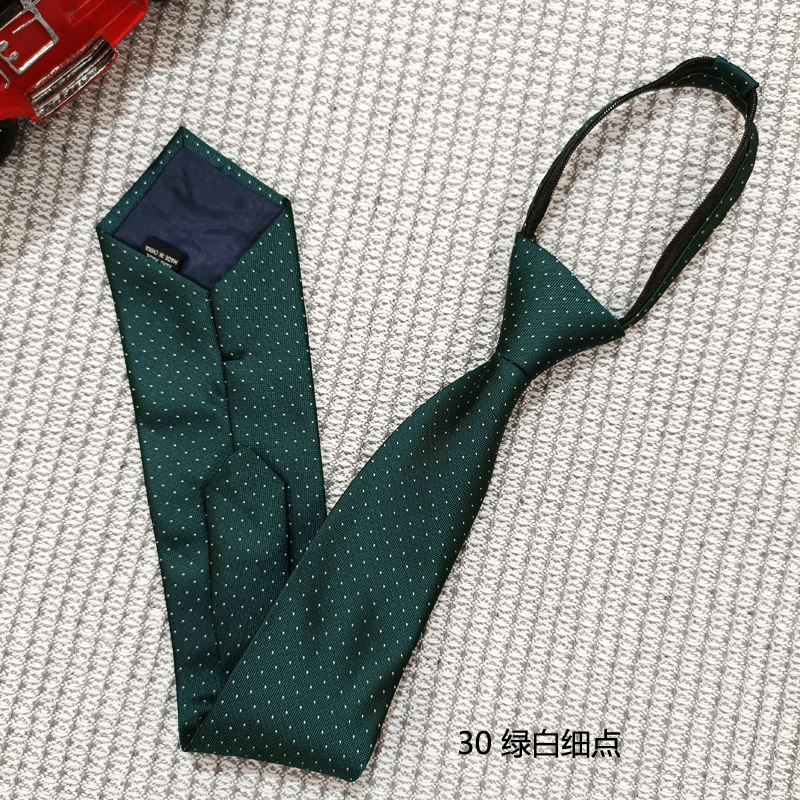 30绿白细点.jpg