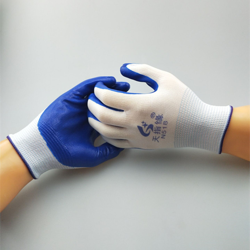 A700755EFE2C7D1C0FBD23CE0EDFAC