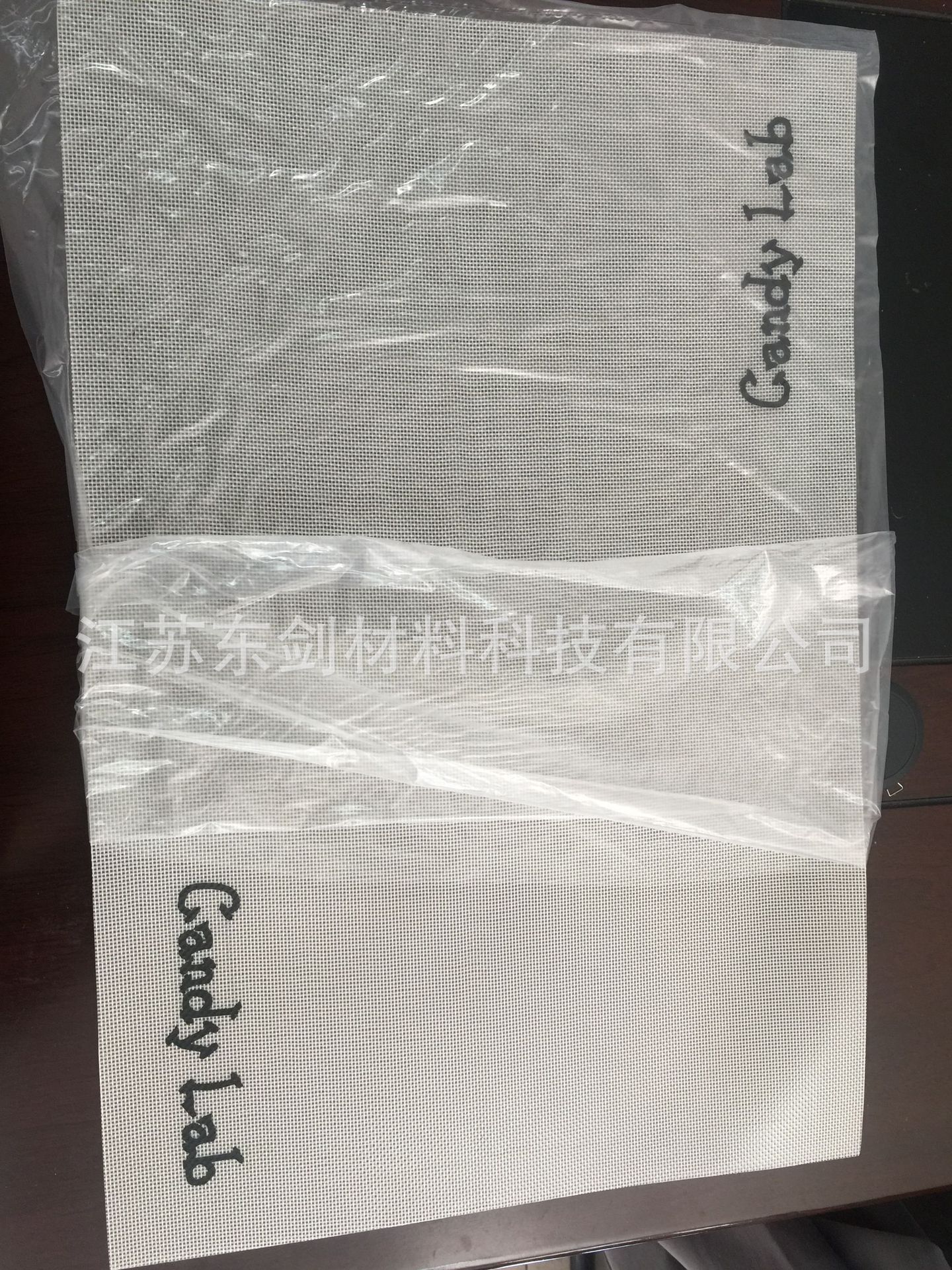 transparent border-1.JPG