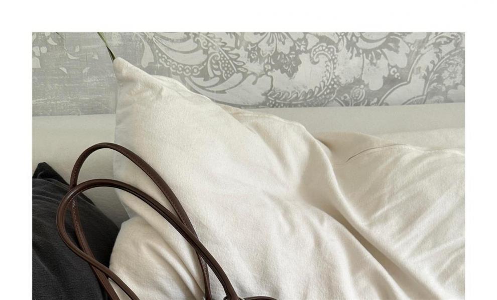 e2d02d8f-5cca-4a2b-bfe1-1045f7217c68.jpe