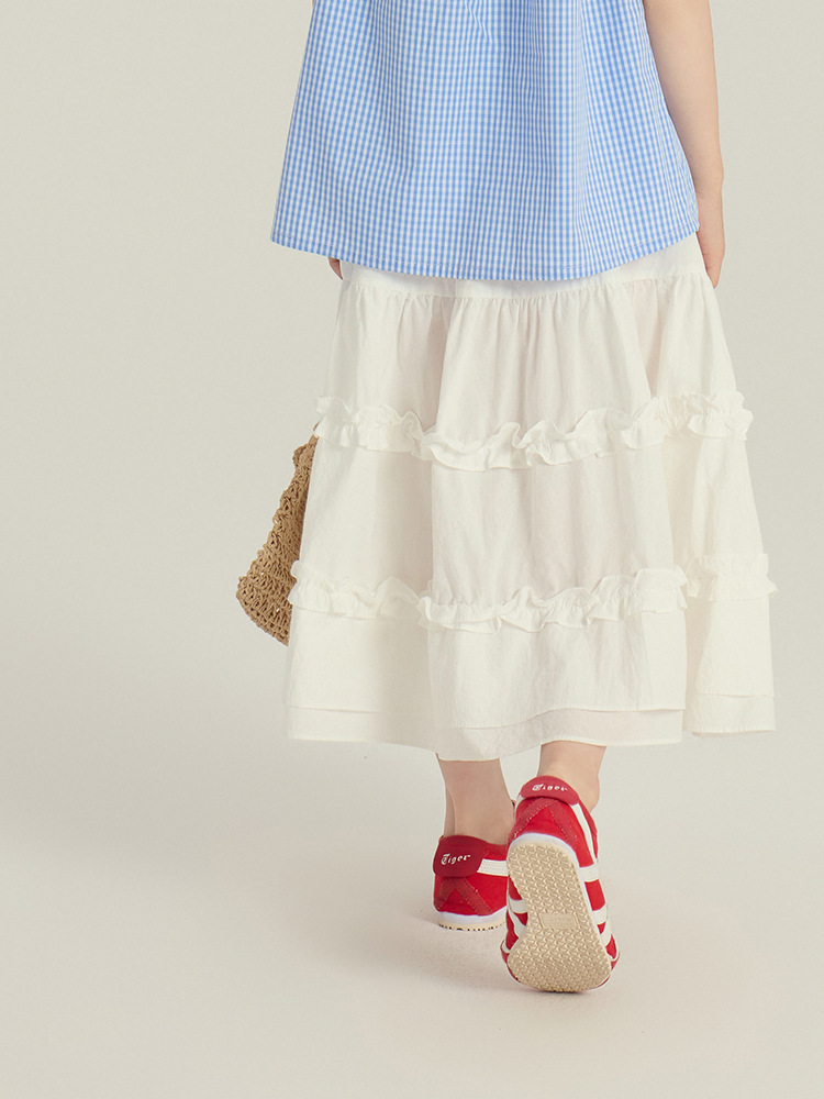 240501 yiyijia165245 whitecube