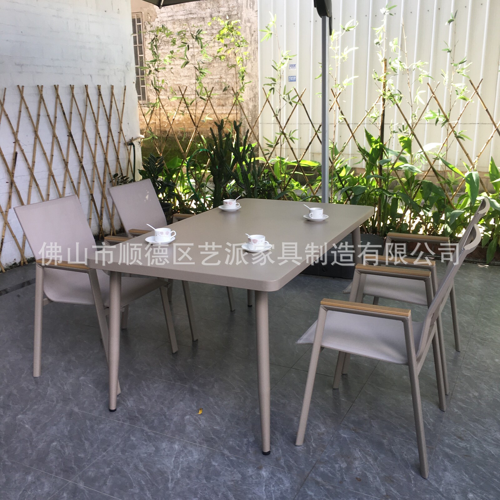 NR8AVjViQ2dBeE1ETTBORGN3TURRNV