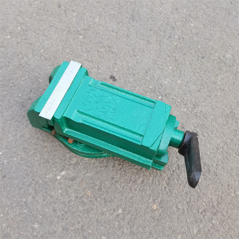 125机用平口钳 (6).jpg