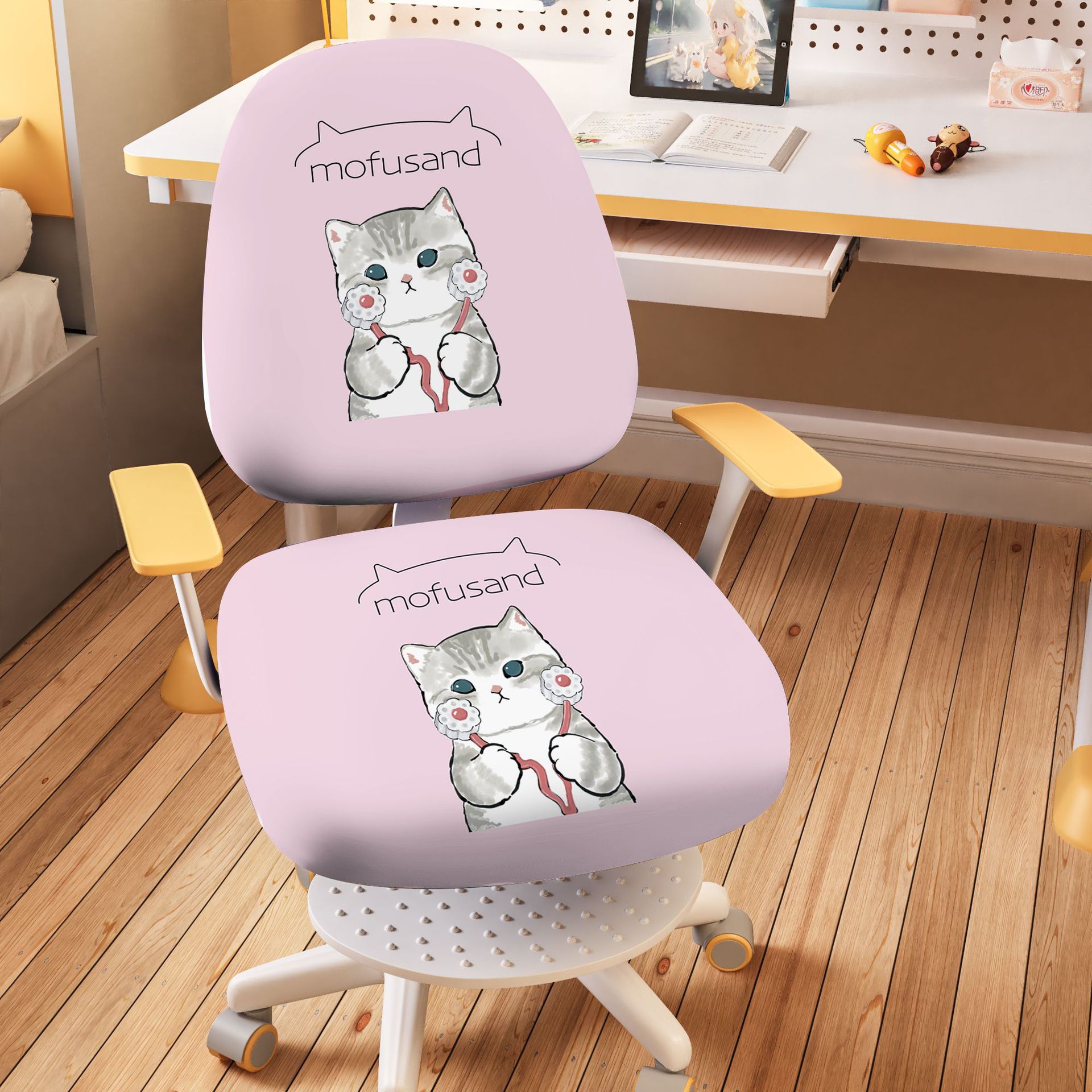 粉色猫咪.jpg