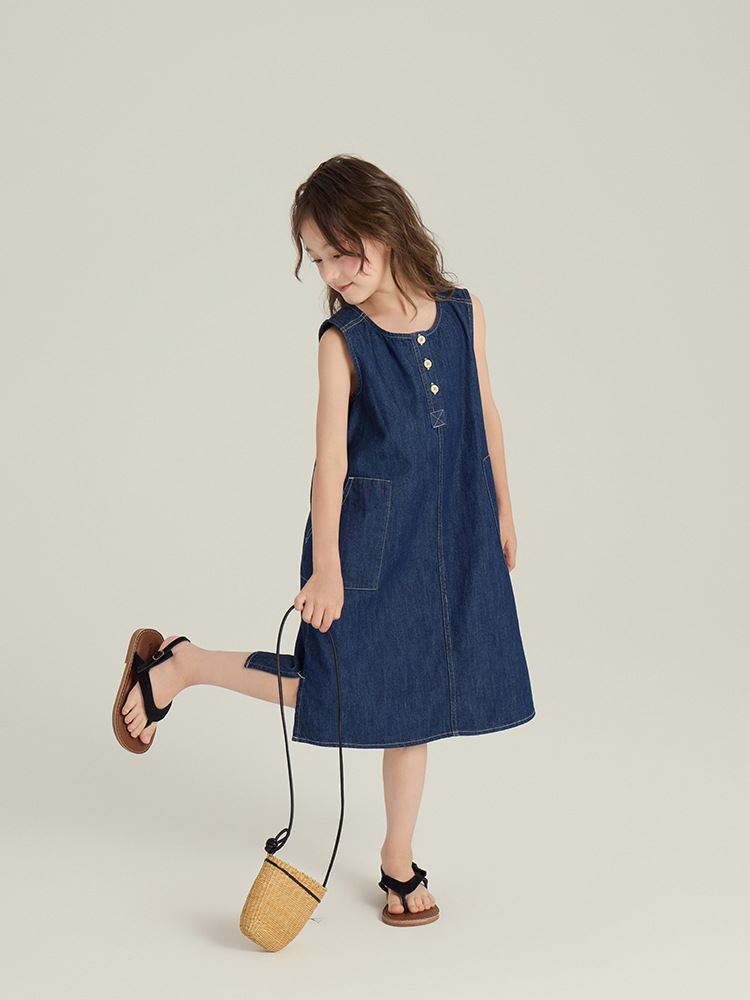 250430yiyijia156736 whitecube.