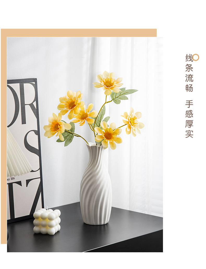 33fc84a6-96b5-475f-84a9-2d8241f36640.jpe