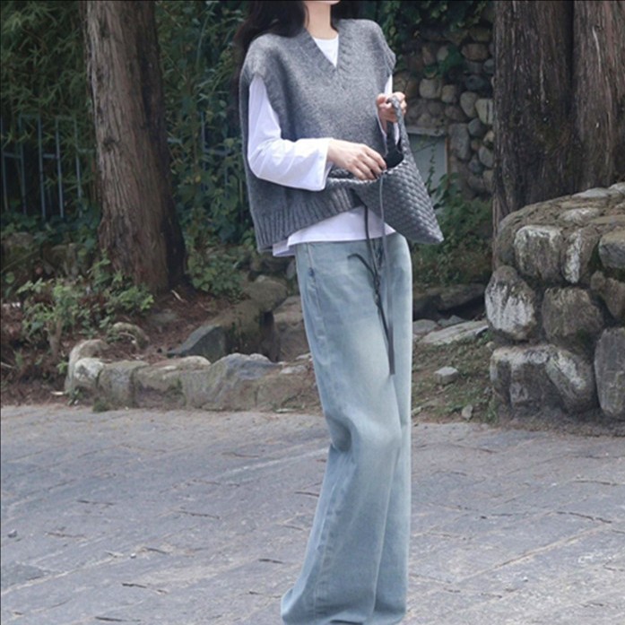 831288070628md132d267-33bf-417