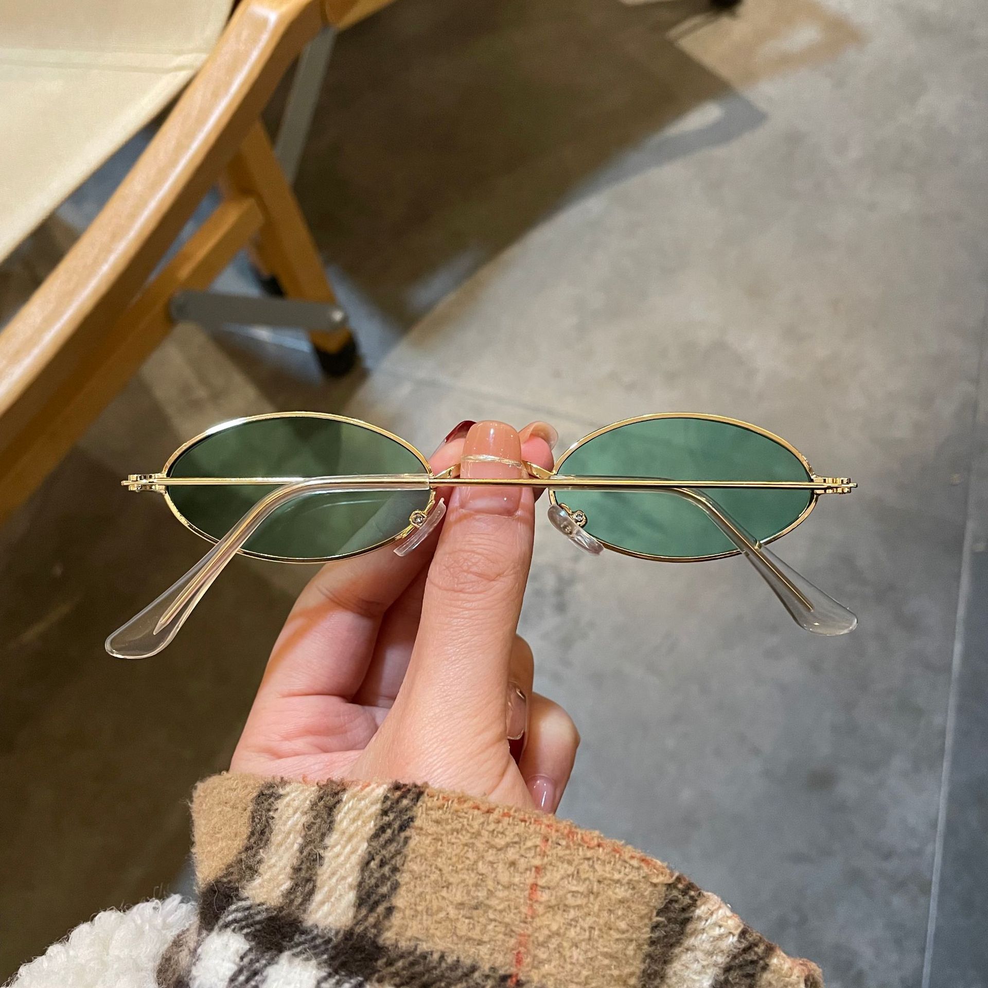 db30052faa34eec42fb3323f328351